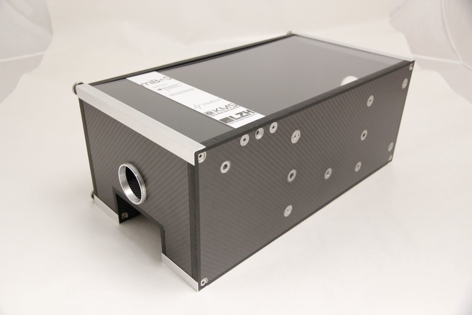 CFK-Gehäuse für eine Laseroptik (miBoS- BMWK - FKZ 20T1926A)